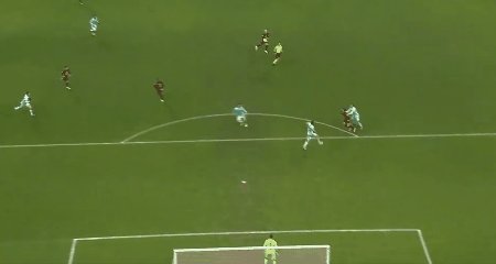 新球体育官网-【意甲】特奥造乌龙伊布复出 AC米兰2比0亚特兰大