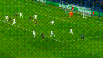 新球体育下载-5-2！欧冠5队晋级在望：巴黎+皇马大胜，黑马或携手4豪门进8强