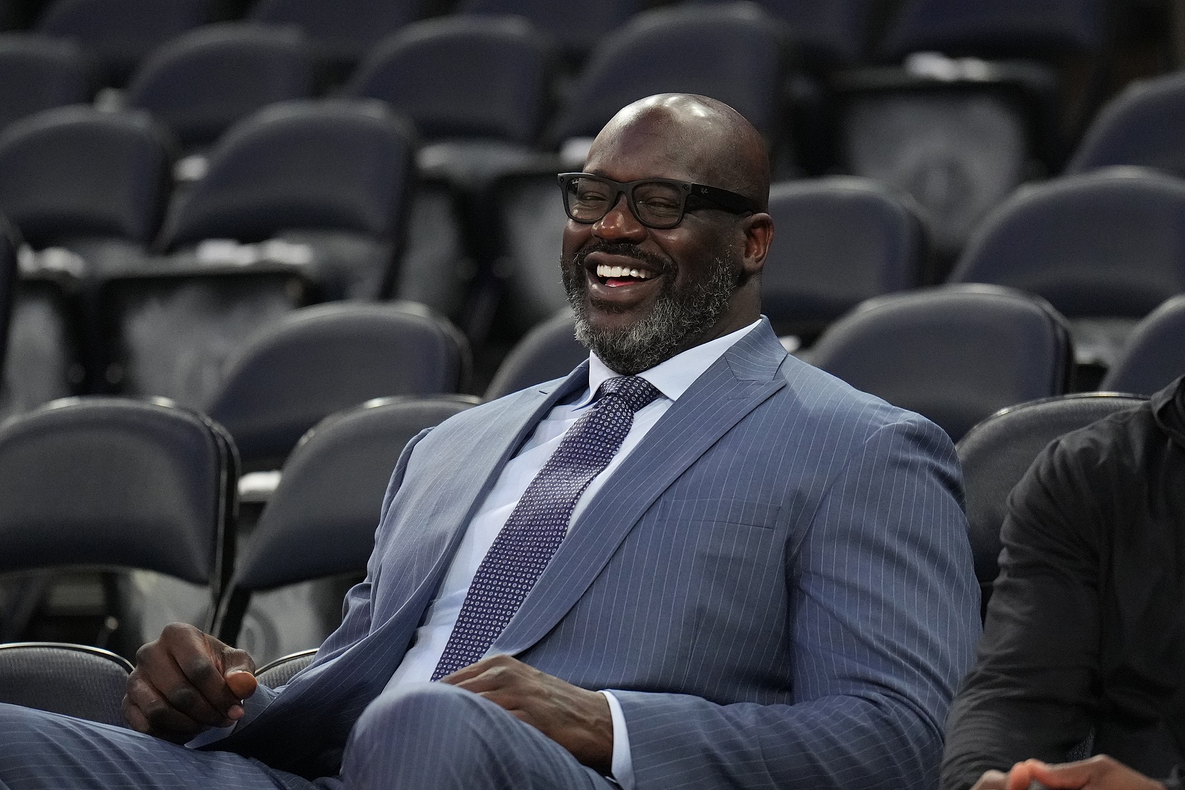 新球体育-NBA球员收入哪家强？乔丹45亿居首 LBJ压奥胖 科五库六&amp;三少前十